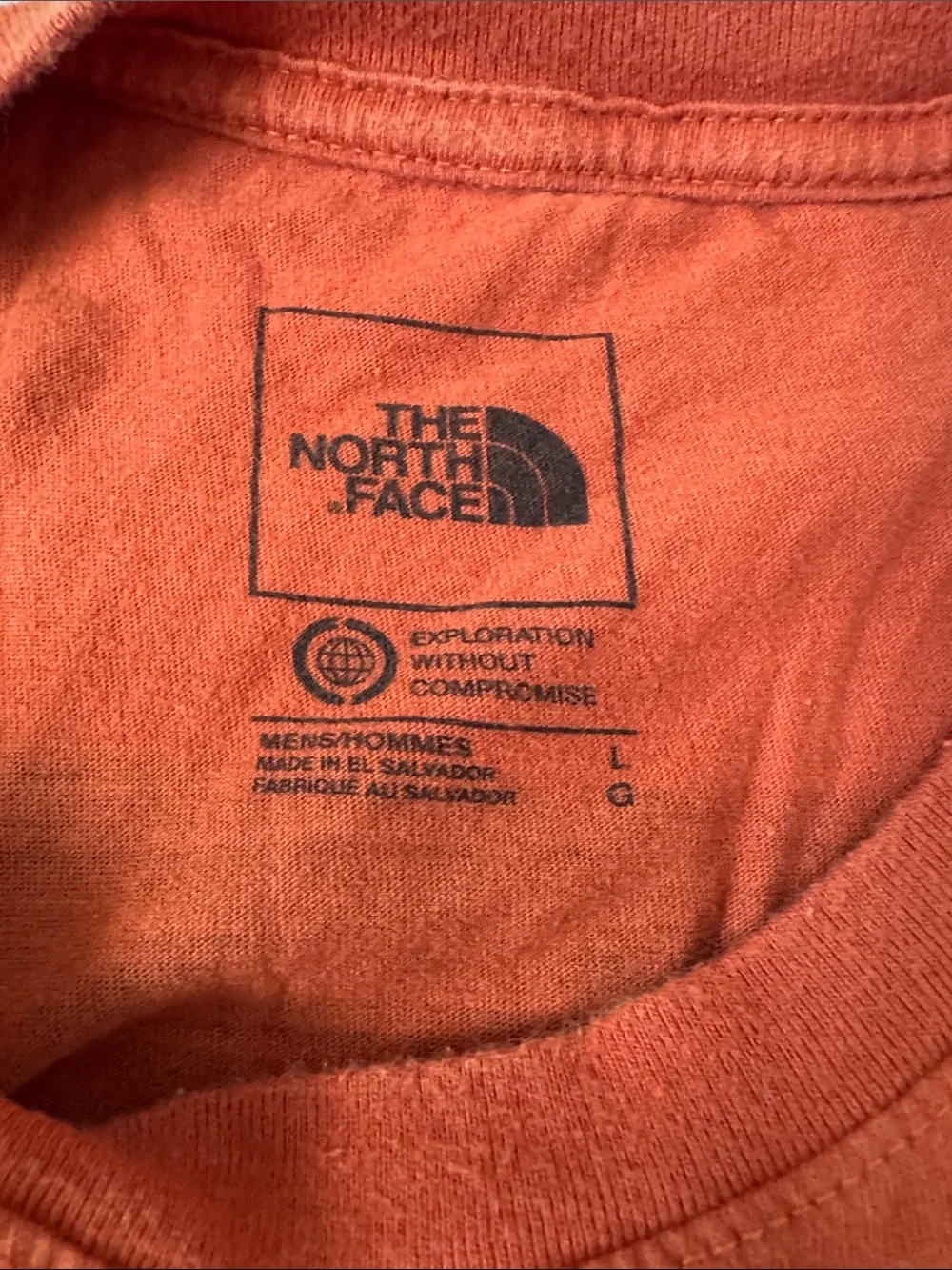 The North Face Men’s Short Sleeve Crewneck Tee shirt Orange size L US 28’ X 19’